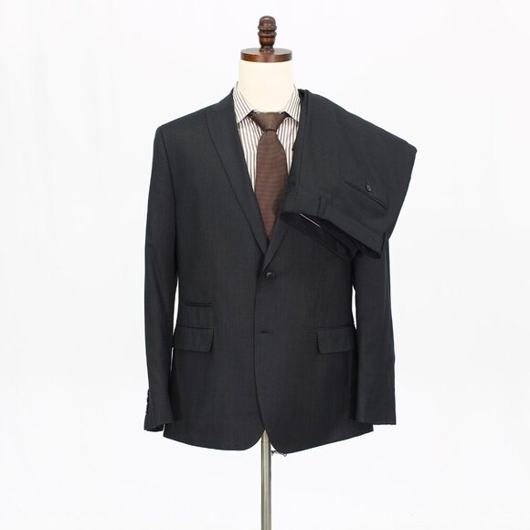 J. Ferrar 46R 38x29 Gray Solid 2-Button Suit R519